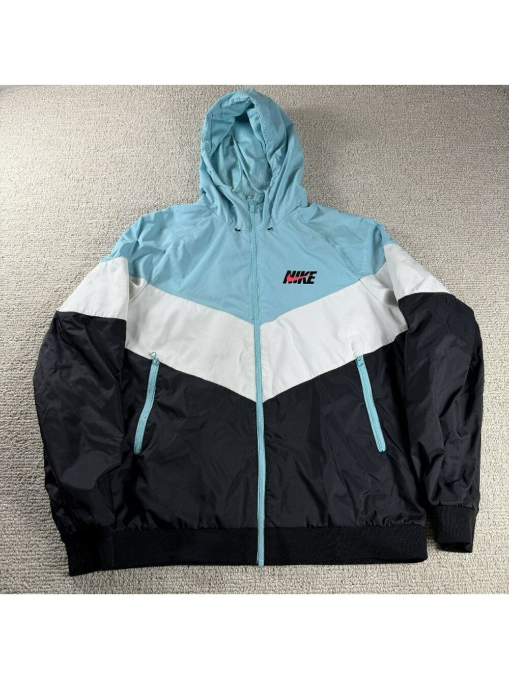 Nike Sportswear Chevron Windbreaker Jacket Blue Black White Men's Size Large